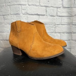 Girls Old Navy Booties